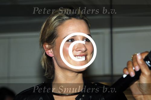 Amsterdam 1 februari 2012
Prsentatie van de nieuw LG Prada telefoon bij Bocinq. Lieke v lexmond
Peter Smulders bv