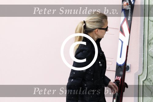 Lech 20 februari 2012
Prins Willem Alexander Prinses Maxima en Prinses Mabel Wisse Smit bij hotel post.
Peter Smulders bv