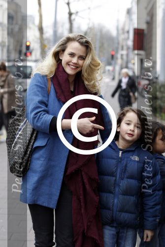 Amsterdam 14 maart 2012
Mama van het jaar verkiezing bij artis. Maria Kooistra met zoon
Peter Smulders bv