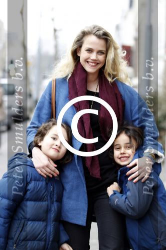 Amsterdam 14 maart 2012
Mama van het jaar verkiezing bij artis. Maria Kooistra met zoon
Peter Smulders bv