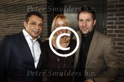 Ridderkerk 22 februari 2012
Presentatie Helden met op de cover Patrick Kluivert en Marianne Timmer. Het blad wordt gemaakt door Frits en barbara Barend. henk en Marianne Timmer
Peter Smulders bv