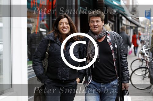 Amsterdam 5 maart 2012
Martijn en Amanda Krabbe verliefd op de pc hooftstraat.
Peter Smulders bv