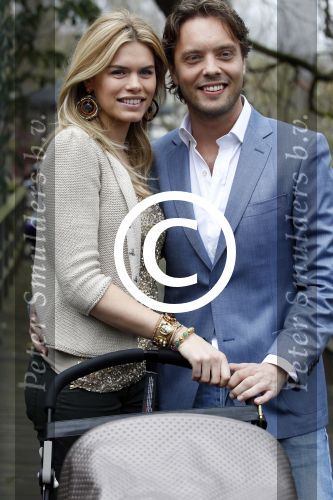Amsterdam 18 maart 2012
Babyshower Nicolette v Dam en Bas Smit bij Artis.
Peter Smulders bv