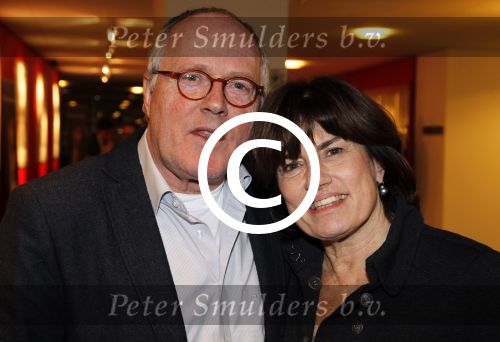 Hoofddorp 6 februari 2012
Premiere eten met vrienden met oa Rick Engelkes Lone v Roosendaal Miryanna v Reeden en Kees Boot in de schouwburg van Hoofddorp. peter Tuinman met vrouw
Peter Smulders bv
