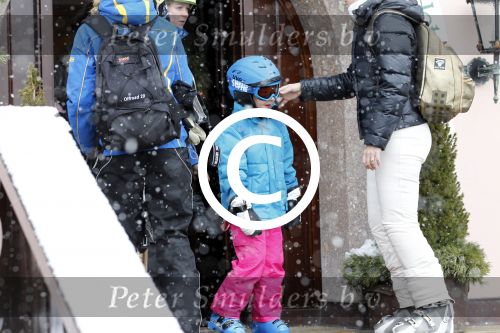 Lech 19 februari 2012
Prinses Maxima Prins Willem Alexander Prinses laurentien Prins Constantin Prinses Mabel Wisse Smit en de prinsesjes Amalia Ariane Alexia Eloise Claus Cazimir Luana en Zaria gaan skien en vertrekken bij Hotel Post.
Peter Smulders bv