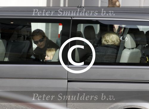 Innsbruck 20 februari 2012
Koningin Beatrix Prinses mabel en prinses Luana vertrekken bij het ziekenhuis van Innsbruck waar Prins Friso ligt na zijn ski ongeluk.
Peter Smulders bv