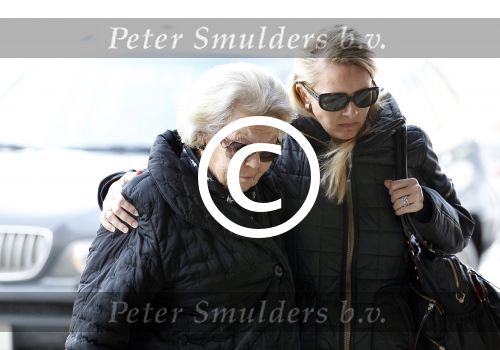 Innsbruck 18 februari 2012
Prins Frisoligt in het universitair ziekenhuis van Innsbruck na zijn ongeluk met lawine. Zijn moeder koningin Beatrix en zijn vrouw prinses Mabel Wisse Smit komen hem opzoeken.
Peter Smulders bv