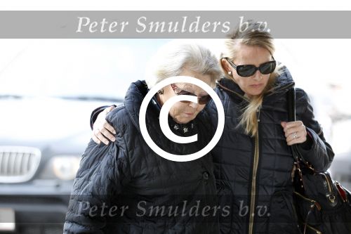 Innsbruck 18 februari 2012
Prins Frisoligt in het universitair ziekenhuis van Innsbruck na zijn ongeluk met lawine. Zijn moeder koningin Beatrix en zijn vrouw prinses Mabel Wisse Smit komen hem opzoeken.
Peter Smulders bv
