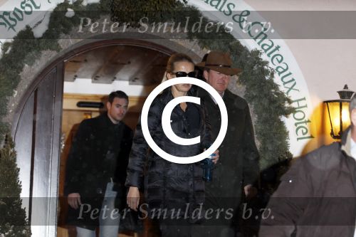 Lech 19 februari 2012
Prinses mabel Wisse Smit en Prins Willem Alexander vertrekken vanuit Hotel Post naar het ziekenhuis in Innsbruck waar Prins Friso ligt na zijn skiongeluk.
Peter Smulders bv