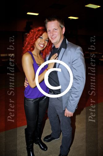 Hilversum 26 februari 2012
Nationaal Songfestival in Studio 24. Met op de foto Raffaela Paton en haar partner Paul van der Vlugt.
Peter Smulders BV