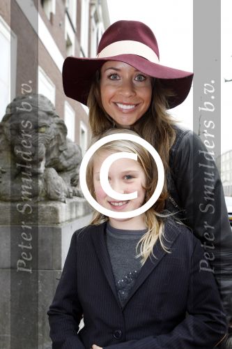Amsterdam 14 maart 2012
Mama van het jaar verkiezing bij artis. Renee Vervoorn met dochter Liza
Peter Smulders bv
