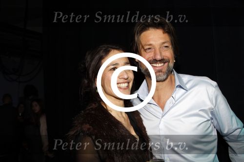 Hoofddorp 6 februari 2012
Premiere eten met vrienden met oa Rick Engelkes Lone v Roosendaal Miryanna v Reeden en Kees Boot in de schouwburg van Hoofddorp. Rick met zijn vrouw Annemarie
Peter Smulders bv