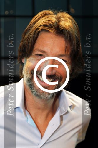 Hoofddorp 6 februari 2012
Premiere eten met vrienden met oa Rick Engelkes Lone v Roosendaal Miryanna v Reeden en Kees Boot in de schouwburg van Hoofddorp.
Peter Smulders bv