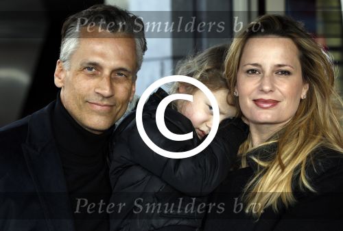 Amsterdam 12 maart 2012
Presentatie boek Heleen v Royen. Robert en Claudia Schoemacher met dochter
Peter Smulders bv