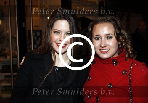 Amsterdam 13 februari 2012
Premiere Zombibi in Tuschinski. Robin Martens (l) met een vriendin 
Peter Smulders bv