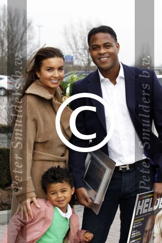 Ridderkerk 22 februari 2012
Presentatie Helden met op de cover Patrick Kluivert en Marianne Timmer. Het blad wordt gemaakt door Frits en barbara Barend. Patrick Rossana en Shane Kluivert
Peter Smulders bv