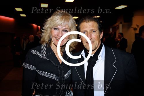 Hilversum 26 februari 2012
Nationaal Songfestival in Studio 24. Met op de foto Saskia en Serge.
Peter Smulders bv