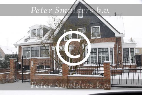 Volendam 3 februari 2012
Huis Simon Keizer en Annemarie Hoek in de sneeuw.
Peter Smulders bv