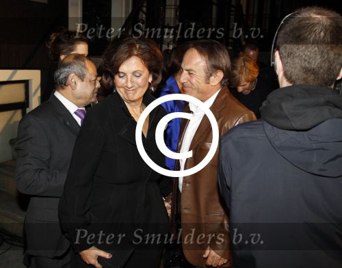 Amsterdam 17 februari 2012
Premiere Saturday night fever in Carre.
Sylvia Toth met nieuwe partner
Peter Smulders bv