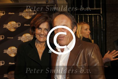 Amsterdam 17 februari 2012
Premiere Saturday night fever in Carre.
Sylvia Toth met nieuwe partner
Peter Smulders bv