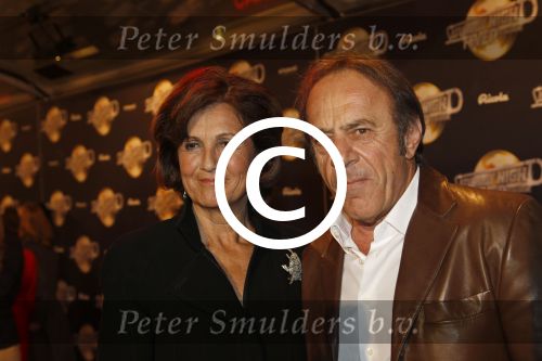 Amsterdam 17 februari 2012
Premiere Saturday night fever in Carre.
Sylvia Toth met nieuwe partner
Peter Smulders bv