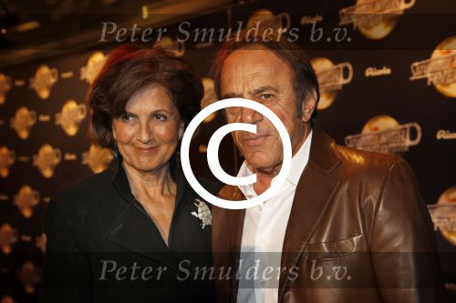 Amsterdam 17 februari 2012
Premiere Saturday night fever in Carre.
Sylvia Toth met nieuwe partner
Peter Smulders bv
