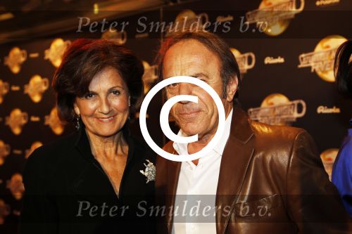 Amsterdam 17 februari 2012
Premiere Saturday night fever in Carre.
Sylvia Toth met nieuwe partner
Peter Smulders bv