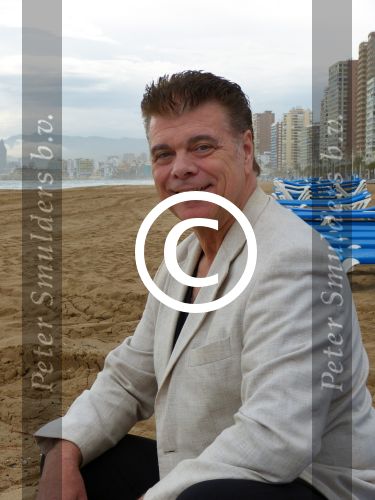 Benidorm, 7 Maart 2013
Andy de Wit ( Ad v d Hurk) voor en optreden in Cafe Rest. 
De Blauwe Walvis
Foto Peter Smulders BV