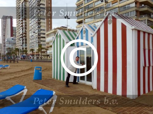 Benidorm, 7 Maart 2013
Andy de Wit ( Ad v d Hurk) voor en optreden in Cafe Rest. 
De Blauwe Walvis
Foto Peter Smulders BV