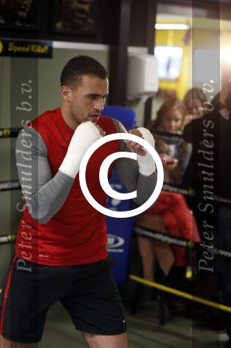 Oostzaan 11 maart 2013
Persconferentie en training Badr Hari bij Mike\'s gym.
Peter Smulders bv