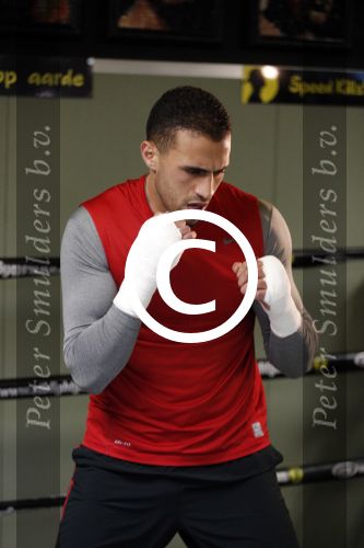 Oostzaan 11 maart 2013
Persconferentie en training Badr Hari bij Mike\'s gym.
Peter Smulders bv