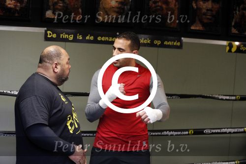 Oostzaan 11 maart 2013
Persconferentie en training Badr Hari bij Mike\'s gym.
Peter Smulders bv
