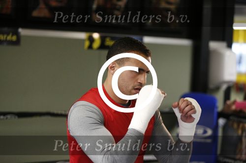 Oostzaan 11 maart 2013
Persconferentie en training Badr Hari bij Mike\'s gym.
Peter Smulders bv