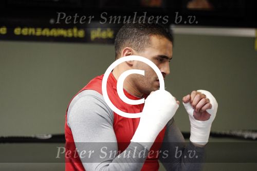 Oostzaan 11 maart 2013
Persconferentie en training Badr Hari bij Mike\'s gym.
Peter Smulders bv