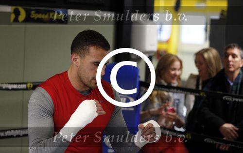 Oostzaan 11 maart 2013
Persconferentie en training Badr Hari bij Mike\'s gym.
Peter Smulders bv
