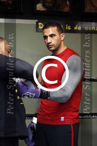 Oostzaan 11 maart 2013
Persconferentie en training Badr Hari bij Mike\'s gym.
Peter Smulders bv