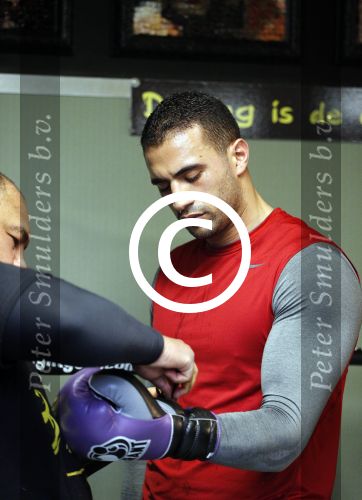 Oostzaan 11 maart 2013
Persconferentie en training Badr Hari bij Mike\'s gym.
Peter Smulders bv