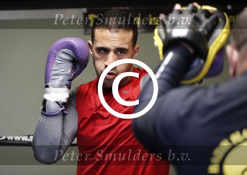 Oostzaan 11 maart 2013
Persconferentie en training Badr Hari bij Mike\'s gym.
Peter Smulders bv