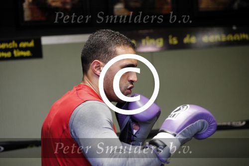 Oostzaan 11 maart 2013
Persconferentie en training Badr Hari bij Mike\'s gym.
Peter Smulders bv