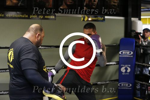 Oostzaan 11 maart 2013
Persconferentie en training Badr Hari bij Mike\'s gym.
Peter Smulders bv