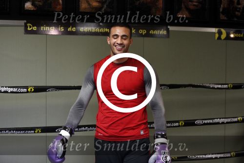 Oostzaan 11 maart 2013
Persconferentie en training Badr Hari bij Mike\'s gym.
Peter Smulders bv