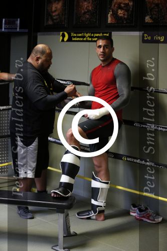 Oostzaan 11 maart 2013
Persconferentie en training Badr Hari bij Mike\'s gym.
Peter Smulders bv