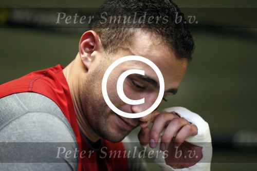 Oostzaan 11 maart 2013
Persconferentie en training Badr Hari bij Mike\'s gym.
Peter Smulders bv