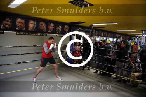 Oostzaan 11 maart 2013
Persconferentie en training Badr Hari bij Mike\'s gym.
Peter Smulders bv