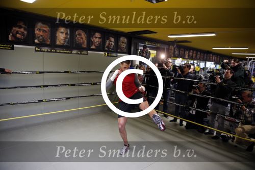 Oostzaan 11 maart 2013
Persconferentie en training Badr Hari bij Mike\'s gym.
Peter Smulders bv
