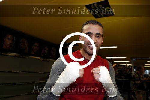 Oostzaan 11 maart 2013
Persconferentie en training Badr Hari bij Mike\'s gym.
Peter Smulders bv