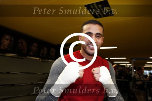 Oostzaan 11 maart 2013
Persconferentie en training Badr Hari bij Mike\'s gym.
Peter Smulders bv