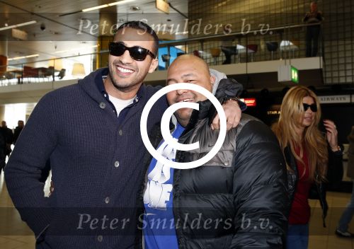 Schiphol 13 maart 2013
Badr Hari en Estelle Cruijff vertrekken vanaf schiphol naar Zagreb waar Badr een K1 event heeft. Badr met zijn trainer Mike
Peter Smulders bv