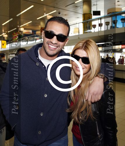 Schiphol 13 maart 2013
Badr Hari en Estelle Cruijff vertrekken vanaf schiphol naar Zagreb waar Badr een K1 event heeft.
Peter Smulders bv