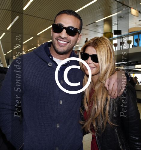 Schiphol 13 maart 2013
Badr Hari en Estelle Cruijff vertrekken vanaf schiphol naar Zagreb waar Badr een K1 event heeft.
Peter Smulders bv